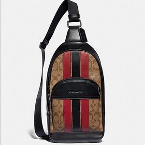 Coach Men’s Houston Edge Pack in Signature Canvas